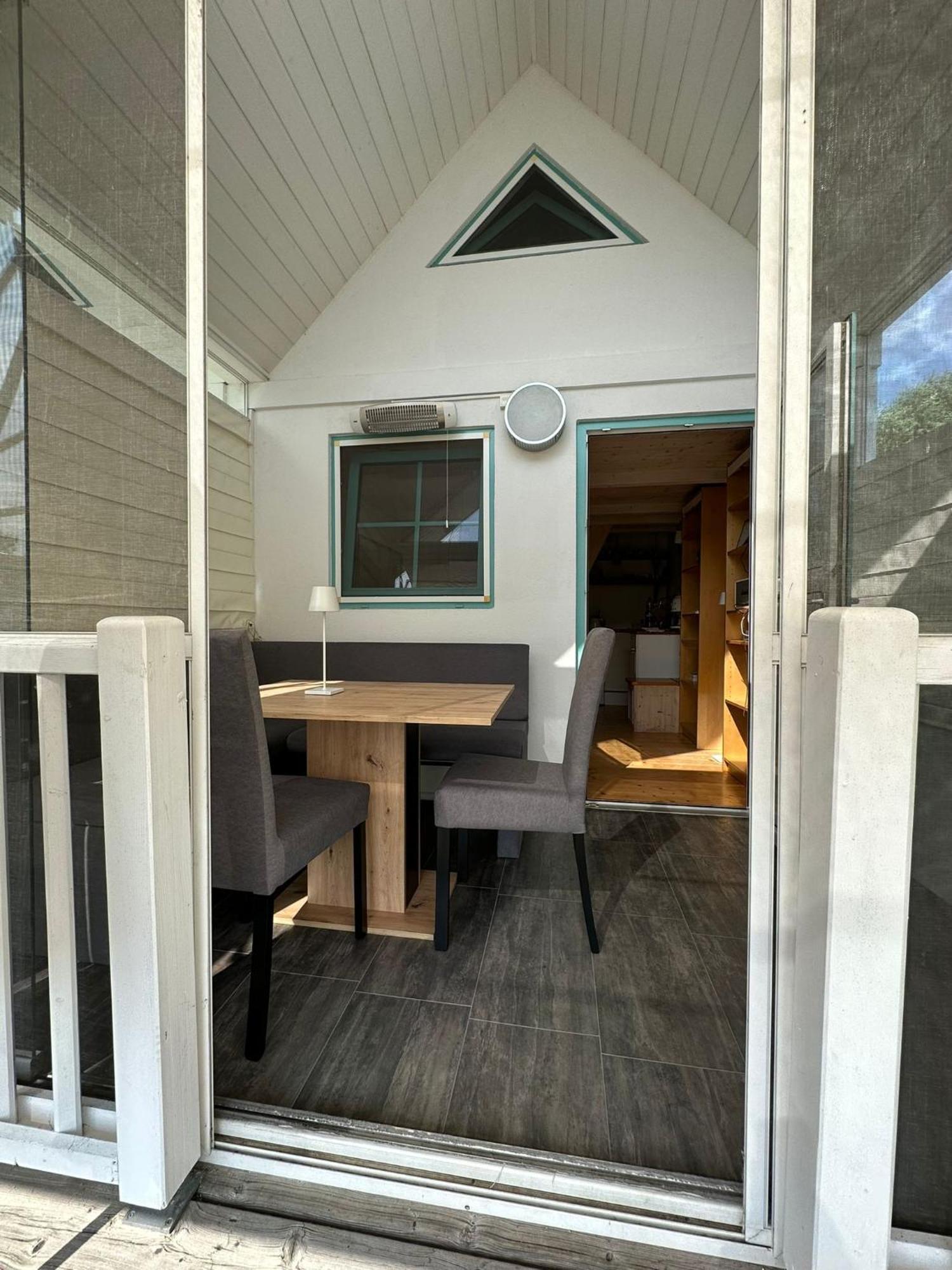 Haus Am See นอยซีเดิลอัมเซ ภายนอก รูปภาพ